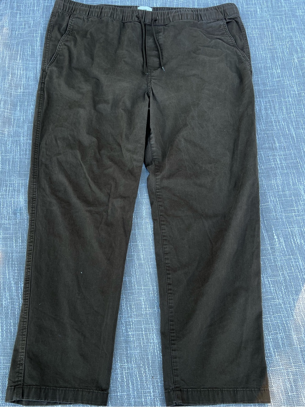 H&M Men's Dark Brown Drawstring Chinos confort elastic waistband 40x28 ( XL )